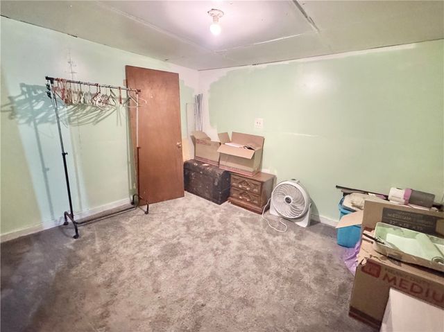 38 Green Hill Road, Rostraver, PA 15012