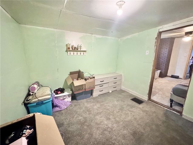 38 Green Hill Road, Rostraver, PA 15012