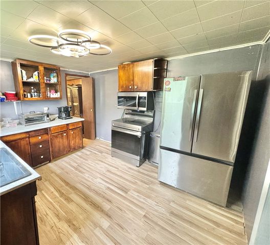 38 Green Hill Road, Rostraver, PA 15012