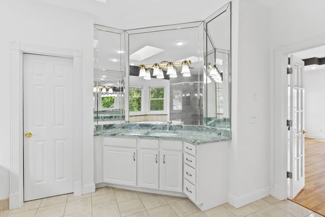 101 Governors Point Blvd, Hendersonville, TN 37075