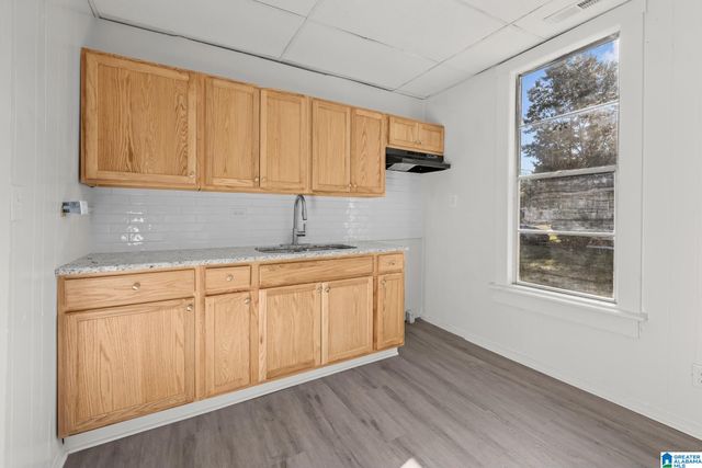 512 SW 16TH STREET, Birmingham, AL 35211