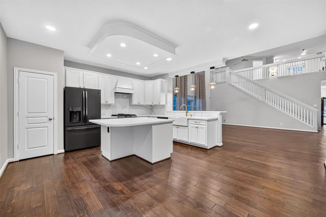 7122 Freesia Court, Baytown, TX 77521