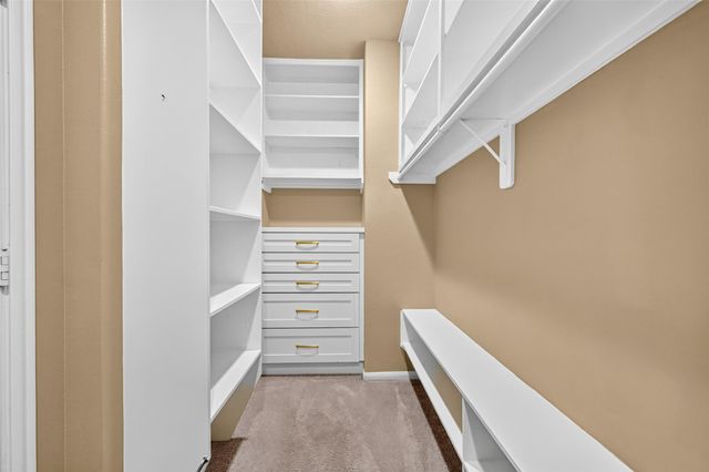 7122 Freesia Court, Baytown, TX 77521