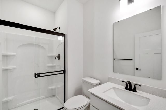 8693 Periwinkle Boulevard, Woodbury, MN 55129