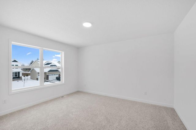 8693 Periwinkle Boulevard, Woodbury, MN 55129