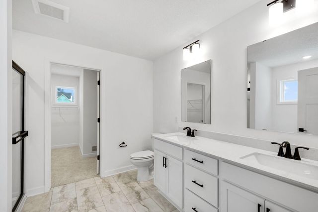 8693 Periwinkle Boulevard, Woodbury, MN 55129