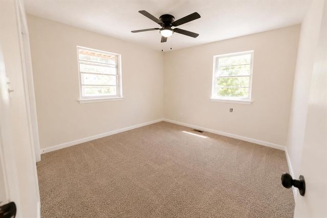 5900 S Broadway Avenue, Oklahoma City, OK 73109