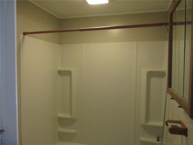 1320 S ESPLANADE Street, Leavenworth, KS 66048