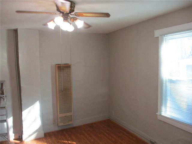 1320 S ESPLANADE Street, Leavenworth, KS 66048