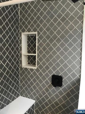 79 Riverdale Street 2, Hillsdale, NJ 07642