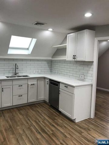 79 Riverdale Street 2, Hillsdale, NJ 07642