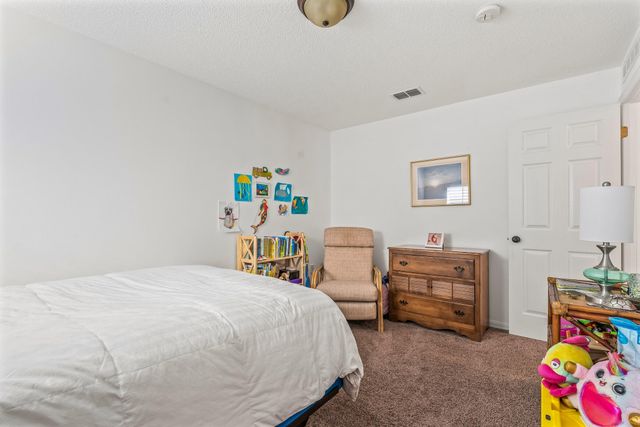 2574 12th Square SW, Vero Beach, FL 32968