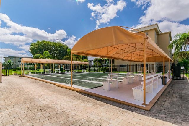 2300 NE 1st Ln 106, Boynton Beach, FL 33435