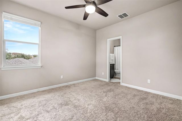 1813 Harvest Dance DR, Leander, TX 78641