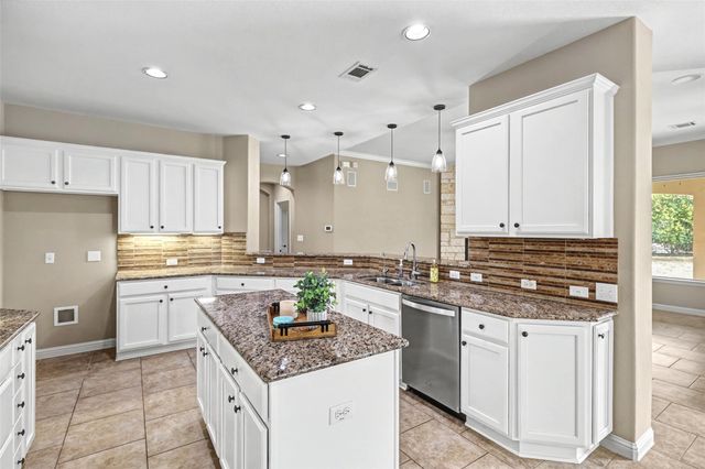 1813 Harvest Dance DR, Leander, TX 78641