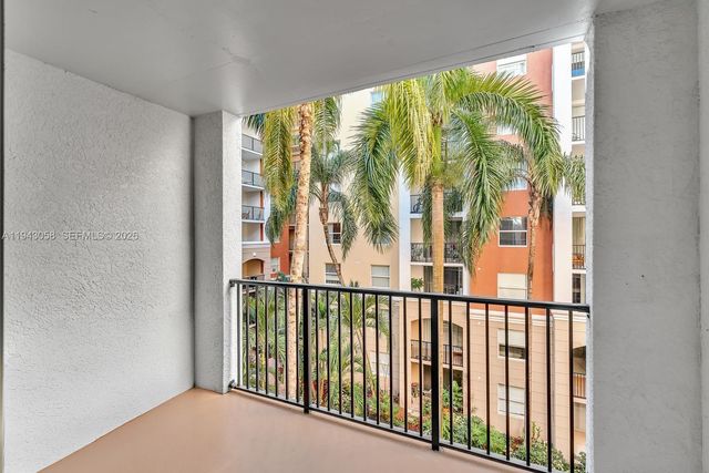 17100 N Bay Rd 1418, Sunny Isles Beach, FL 33160