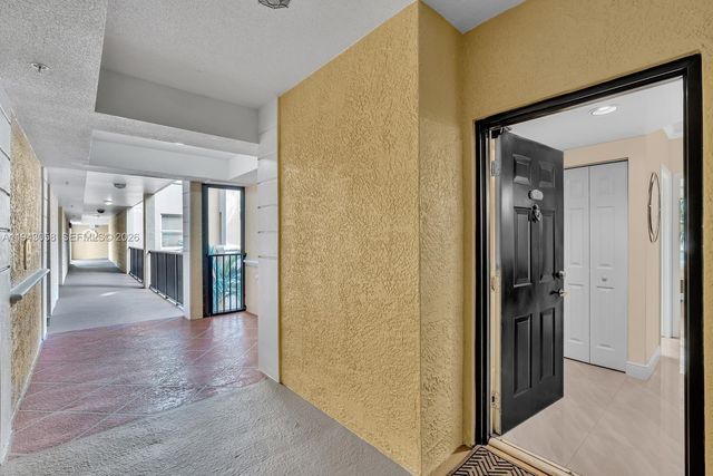 17100 N Bay Rd 1418, Sunny Isles Beach, FL 33160