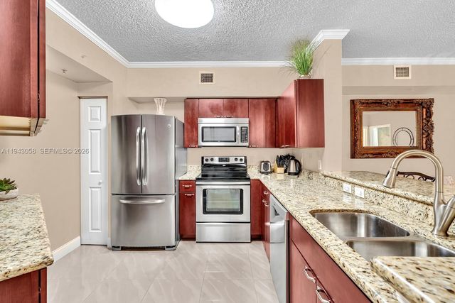 17100 N Bay Rd 1418, Sunny Isles Beach, FL 33160