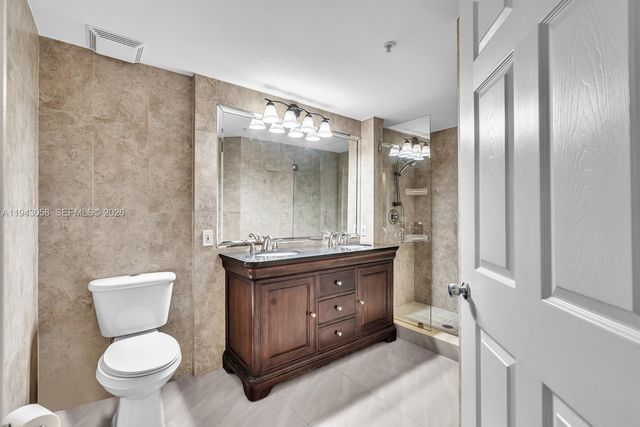 17100 N Bay Rd 1418, Sunny Isles Beach, FL 33160