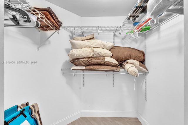 17100 N Bay Rd 1418, Sunny Isles Beach, FL 33160