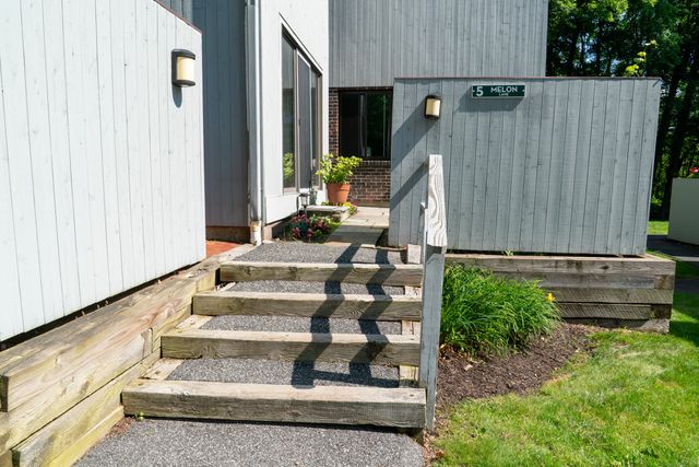 5 Melon Lane 5, Ridgefield, CT 06877