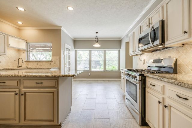 13903 Rosebranch Court, Houston, TX 77059