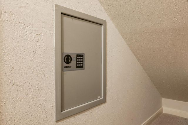 13903 Rosebranch Court, Houston, TX 77059