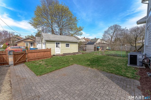 49 Central Avenue, Hamden, CT 06517