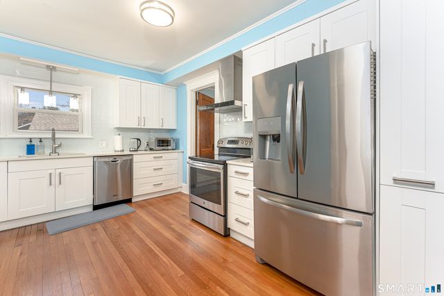 49 Central Avenue, Hamden, CT 06517