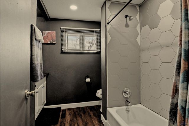 1001 JOY AVE, Rapid City, SD 57702