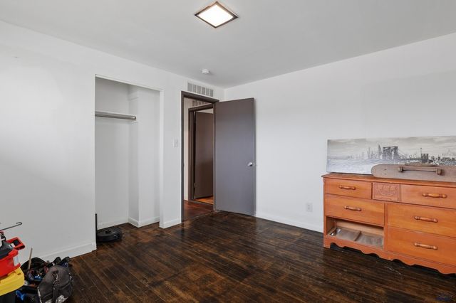 1001 JOY AVE, Rapid City, SD 57702