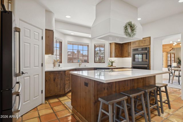 25018 N PASO Trail, Scottsdale, AZ 85255