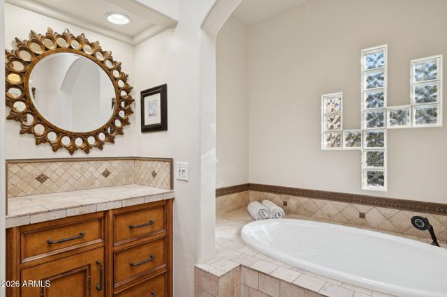 25018 N PASO Trail, Scottsdale, AZ 85255