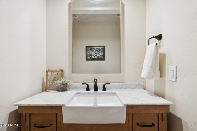 25018 N PASO Trail, Scottsdale, AZ 85255