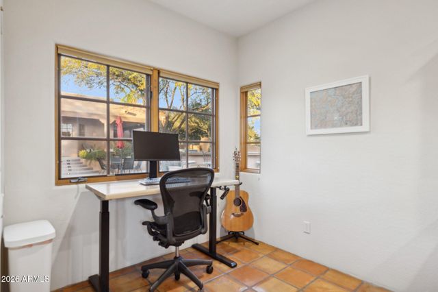 25018 N PASO Trail, Scottsdale, AZ 85255