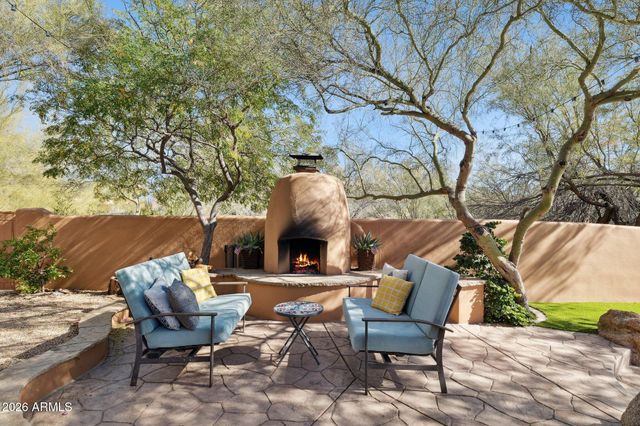 25018 N PASO Trail, Scottsdale, AZ 85255