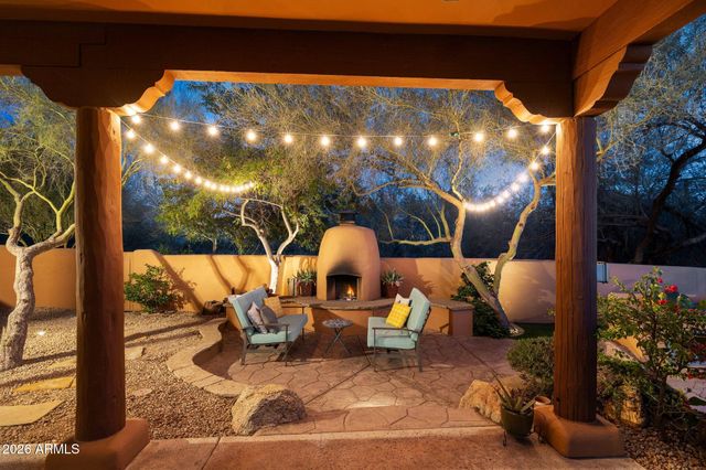 25018 N PASO Trail, Scottsdale, AZ 85255