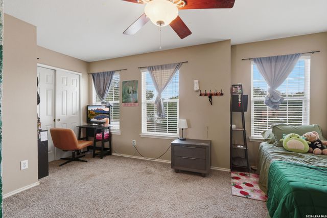 1902 SHOREHAM, San Antonio, TX 78260