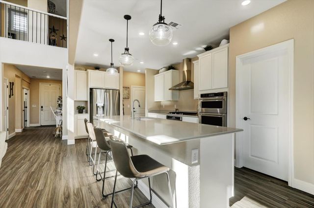 1104 Shadowgate Dr, Roseville, CA 95747