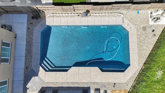 1104 Shadowgate Dr, Roseville, CA 95747