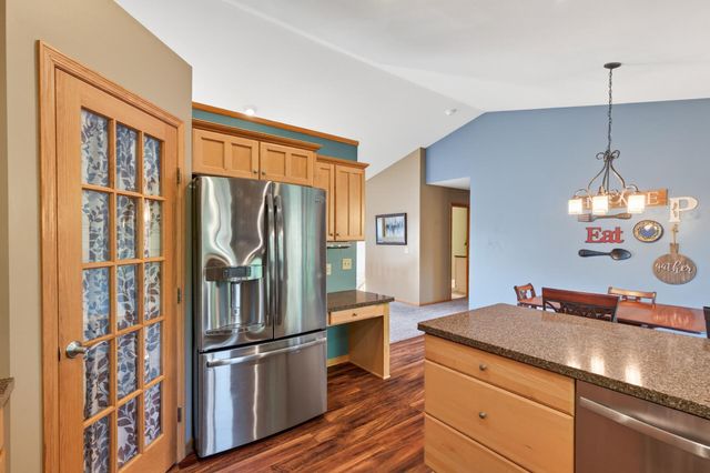 1233 Irvine Drive, Hanover, MN 55341