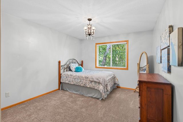 1233 Irvine Drive, Hanover, MN 55341