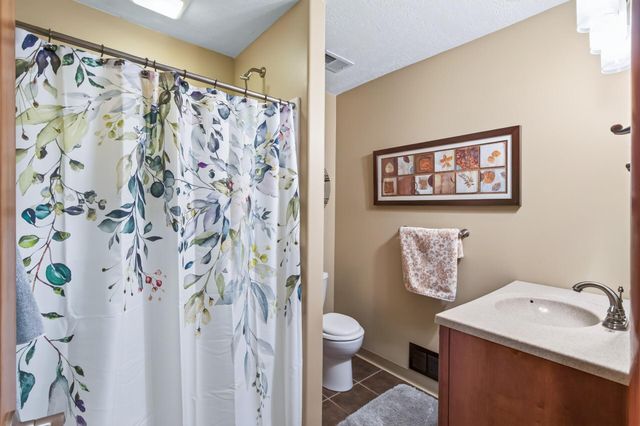 1233 Irvine Drive, Hanover, MN 55341