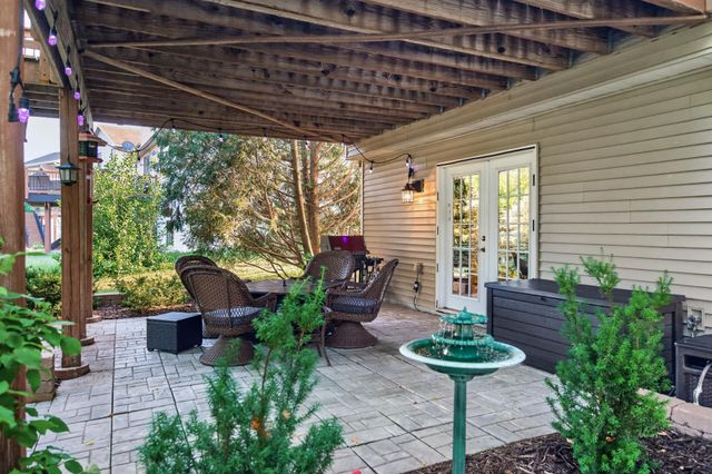 1233 Irvine Drive, Hanover, MN 55341