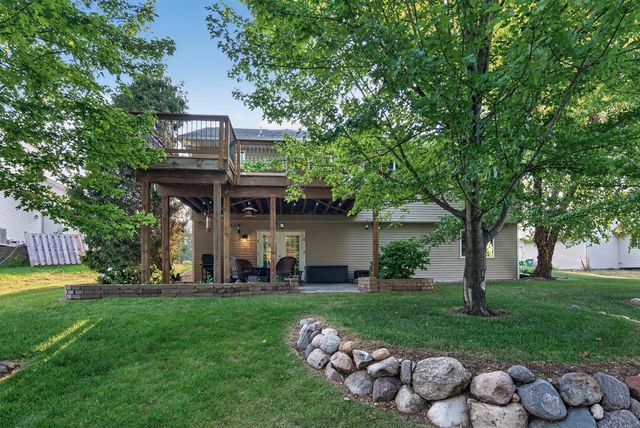 1233 Irvine Drive, Hanover, MN 55341