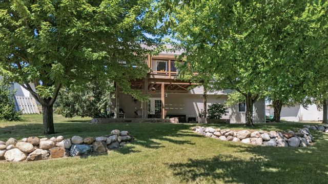 1233 Irvine Drive, Hanover, MN 55341