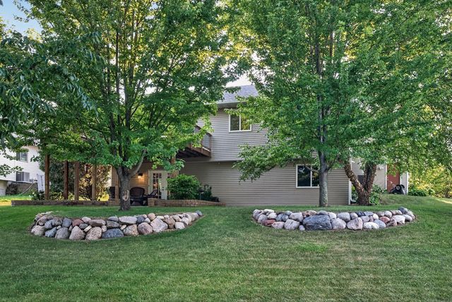 1233 Irvine Drive, Hanover, MN 55341