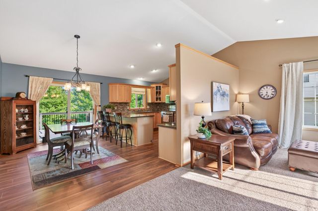 1233 Irvine Drive, Hanover, MN 55341