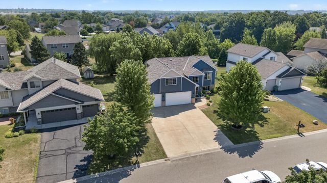 1233 Irvine Drive, Hanover, MN 55341
