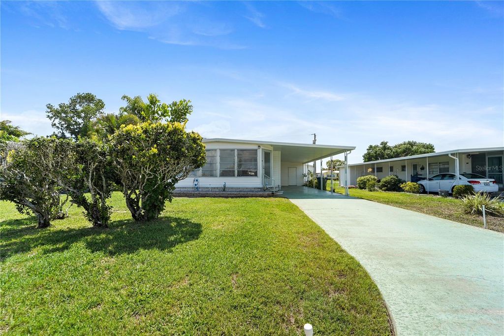 47 DELAWARE COURT S 10, Palm Harbor, FL 34684